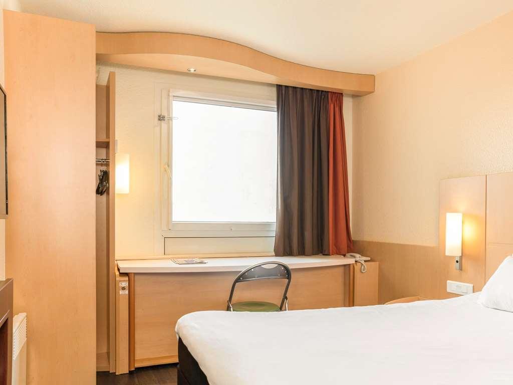 Ibis Issy Les Moulineaux "Val De Seine" Hotel Room photo